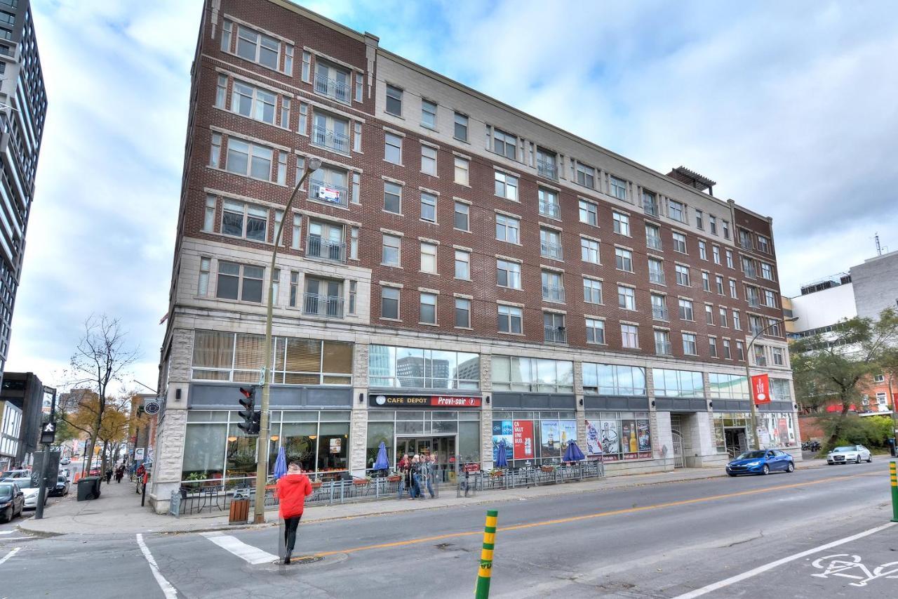 Place-Des-Arts Suites Montréal Exterior foto